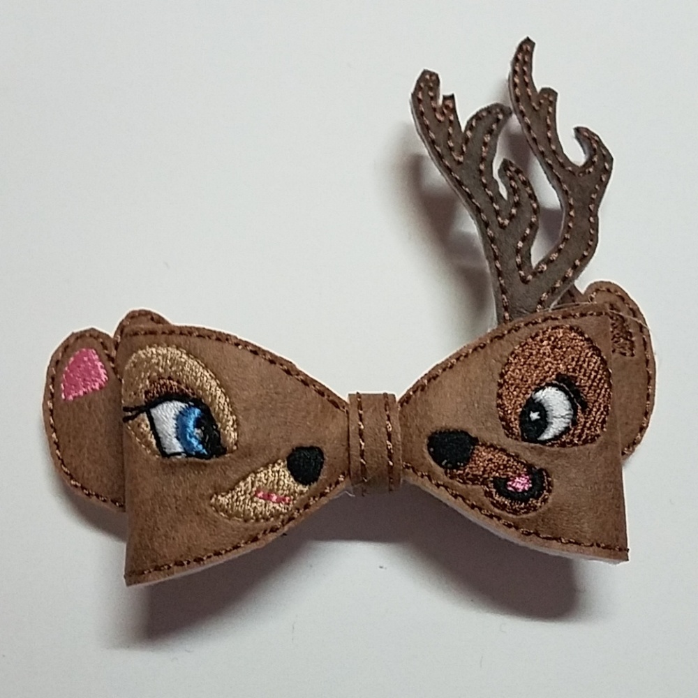 Deer hair bow